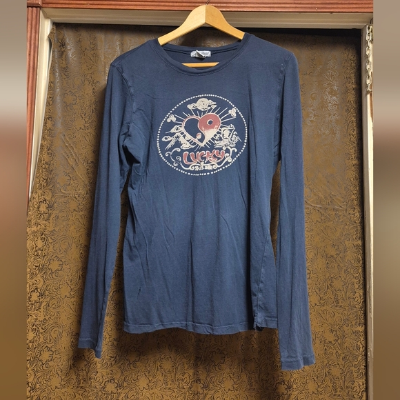 Lucky Brand Graphic Tee with Yin Yang Heart - Picture 3 of 9